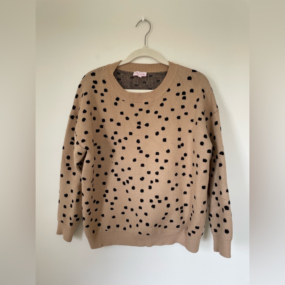 Pink Lily Sweater Size S